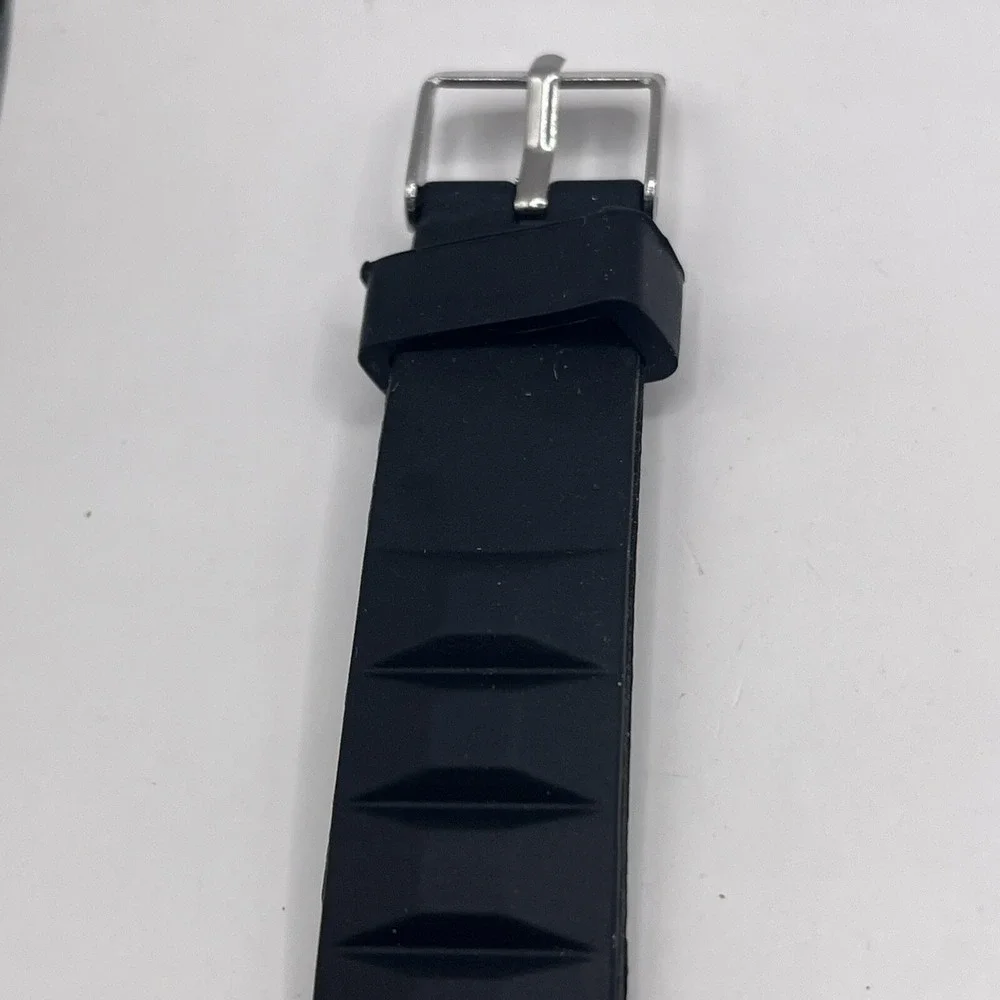 Unisex Quartz Watch Rose Gold‎ 39mm Case Black Silicone Band- New Battery